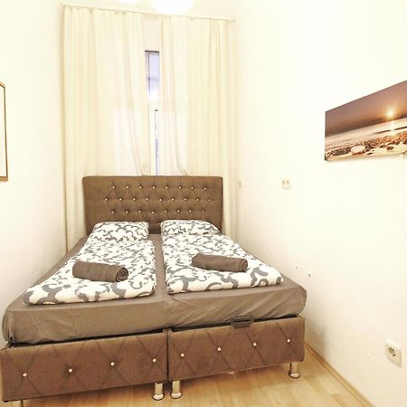 Comfortable Rooms Near Schoenbrunn Palace Hl ウィーン エクステリア 写真