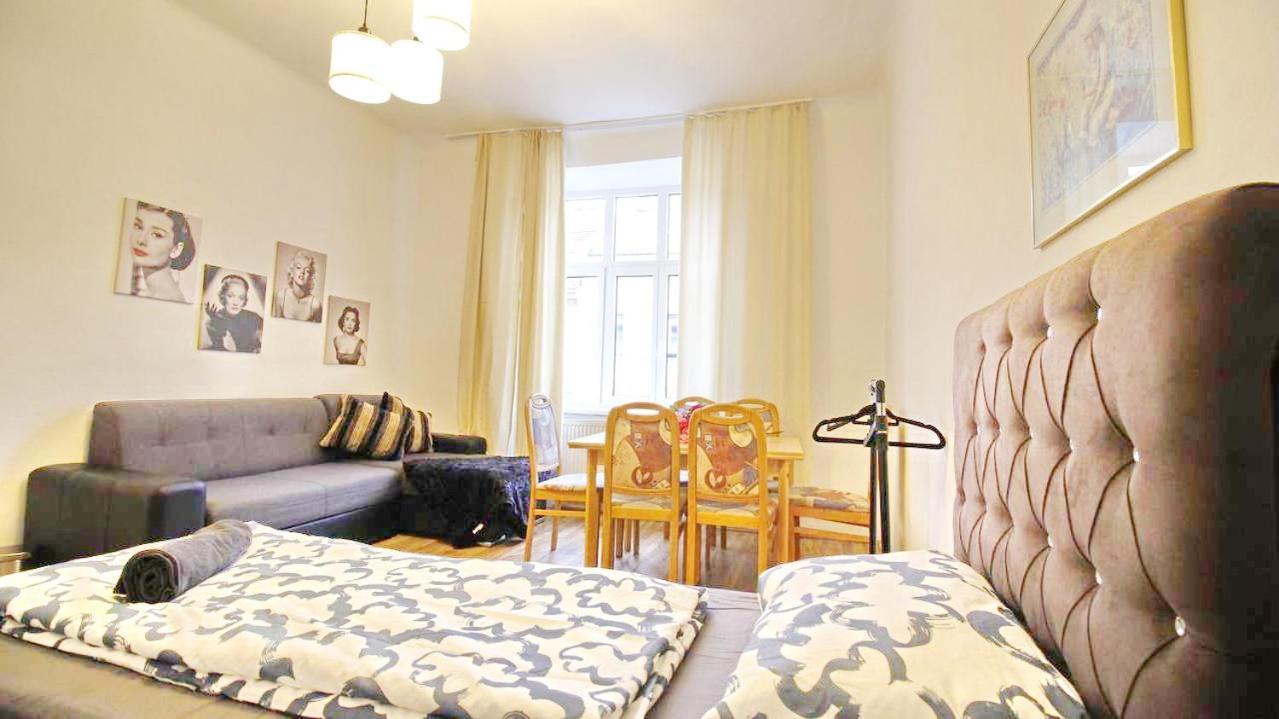 Comfortable Rooms Near Schoenbrunn Palace Hl ウィーン エクステリア 写真